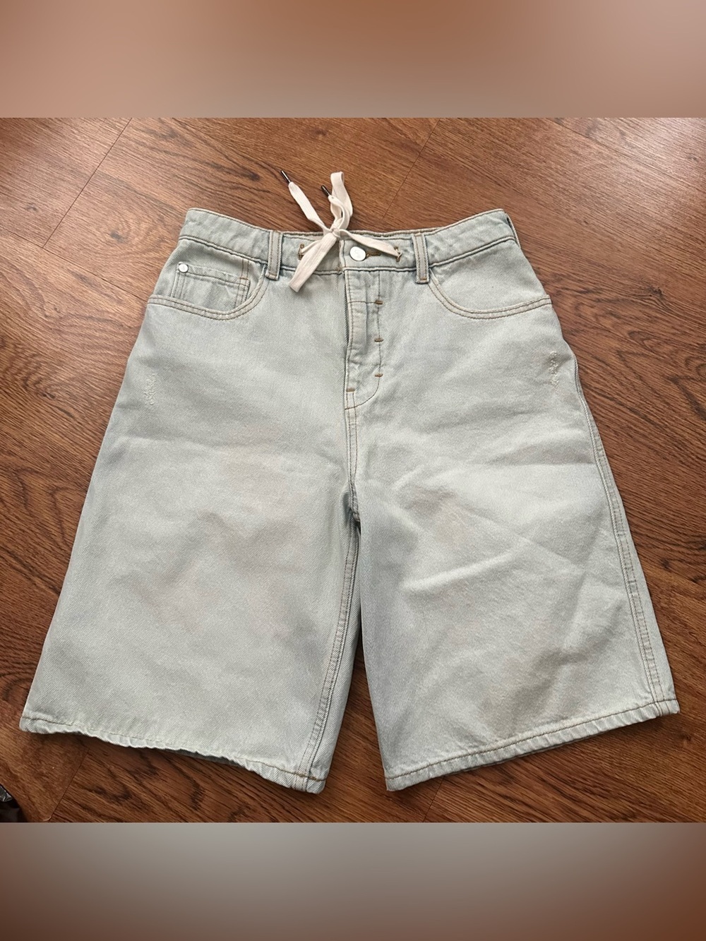 Pilcro Anthropologie Light blue Denim Drawstring Bermuda Shorts size 25 cotton